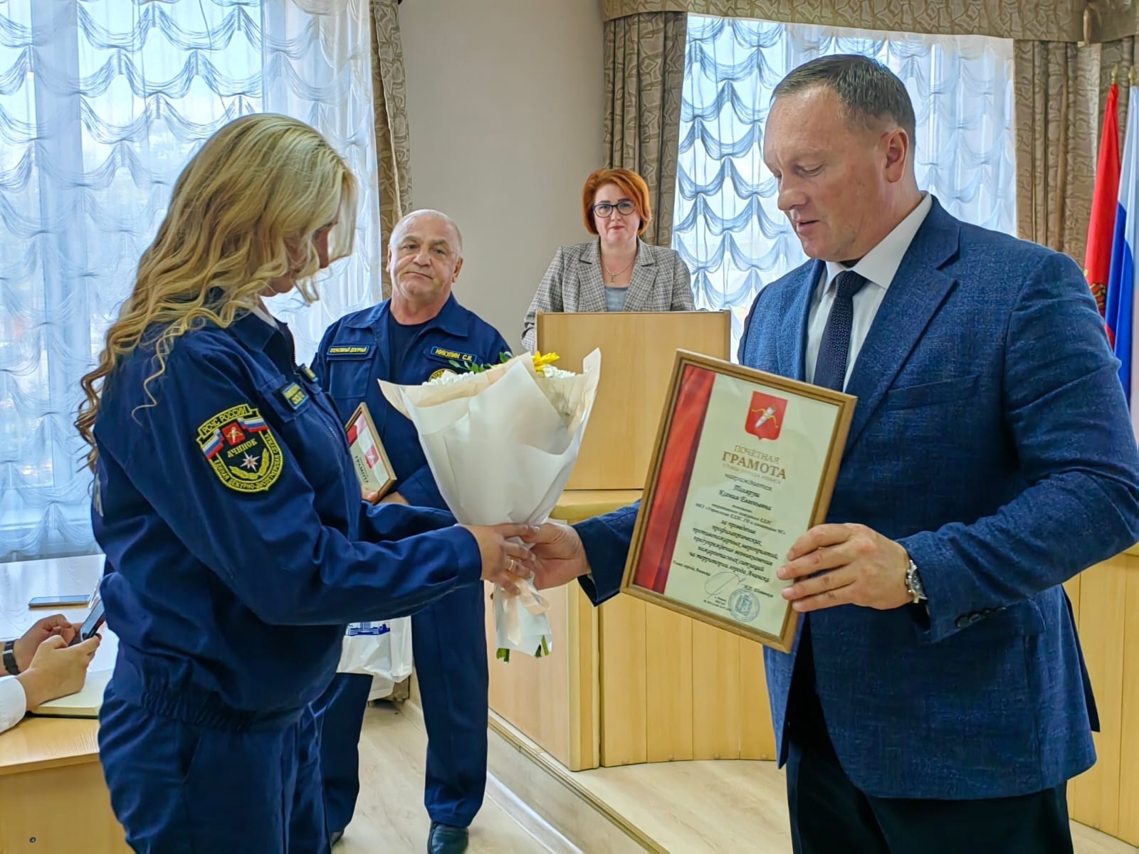 В Ачинске прошло награждение по итогам прохождения особого пожароопасного периода на территории города.