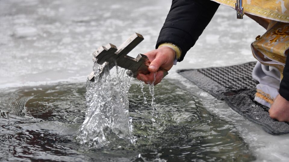 Главой города Ачинска принято решение о проведении Крещенского купания на реке Чулым.