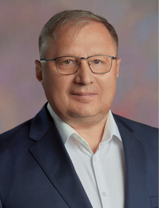 Жуков Евгений Иванович.